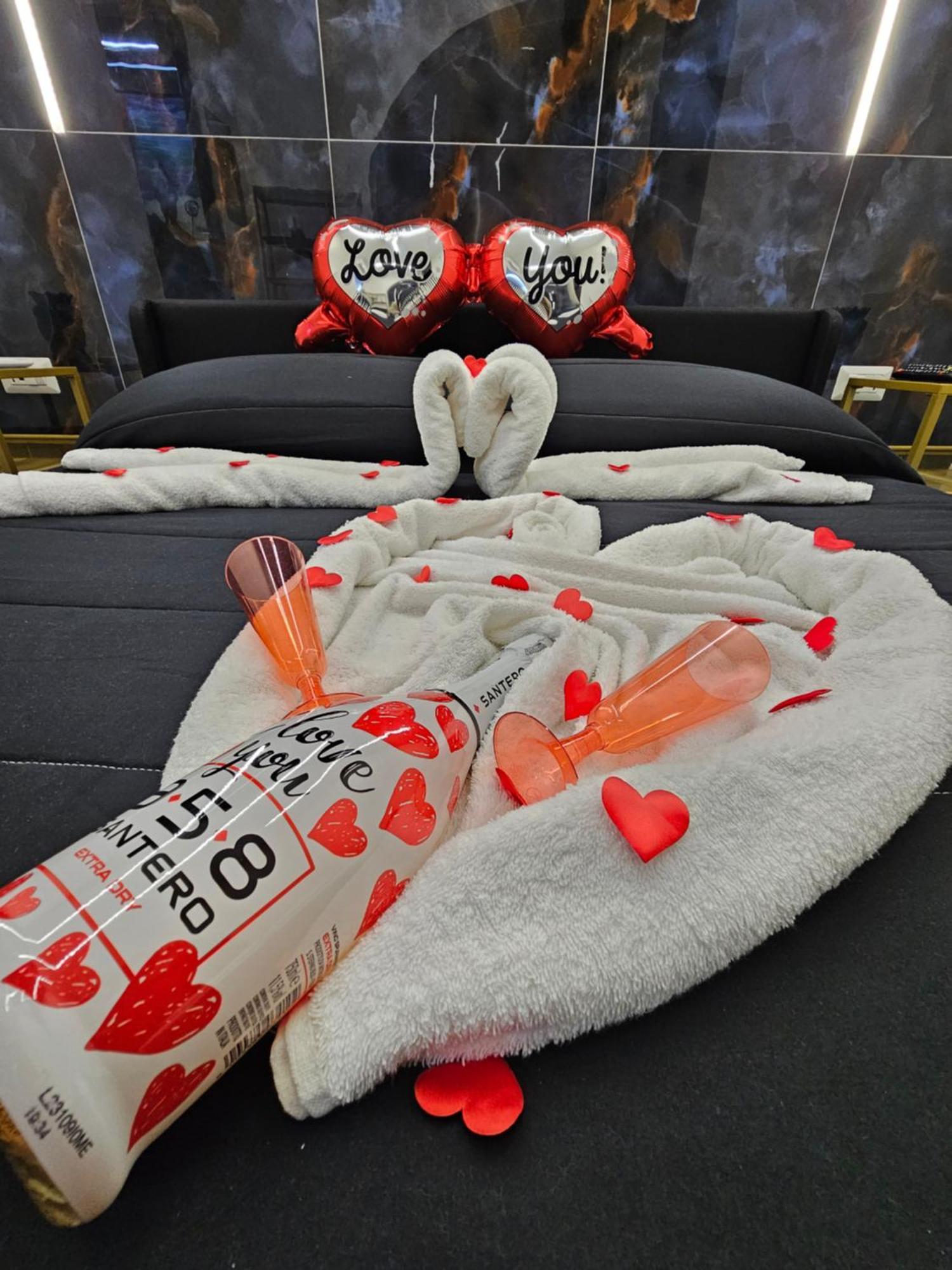 Appartement La Dimora Di Pulcinella à Naples Extérieur photo